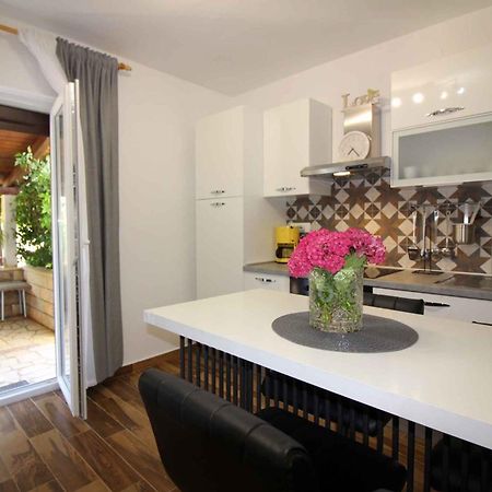 Apartments in Porec/Istrien 9923 Extérieur photo