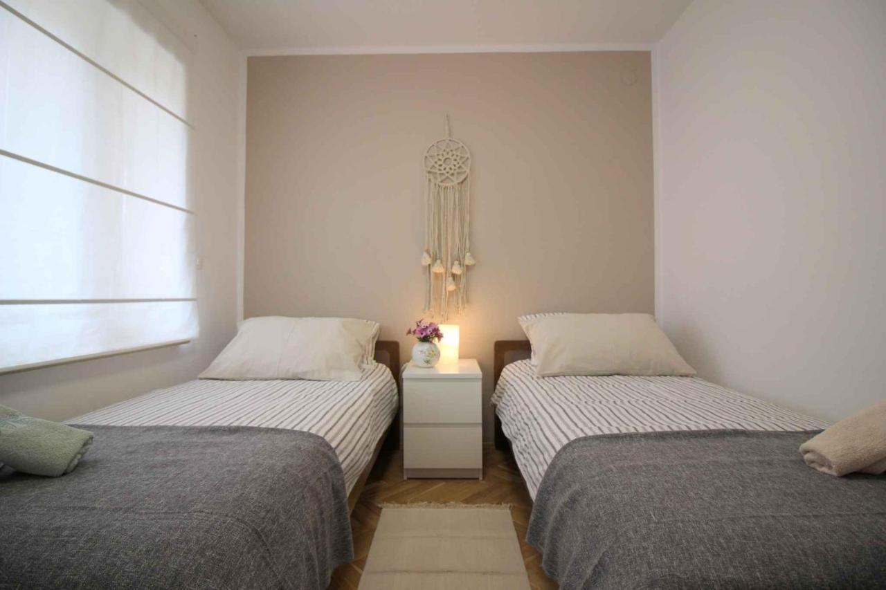 Apartments in Porec/Istrien 9923 Extérieur photo